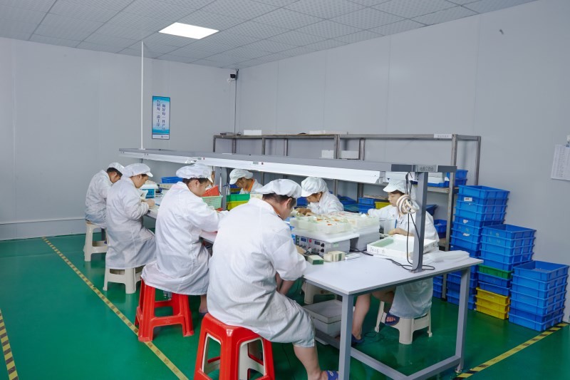 HongKong Guanke Industrial Limited línea de producción de fábrica