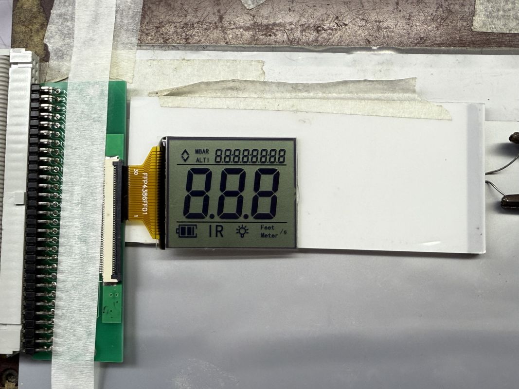 Pantalla LCD en blanco y negro FSTN personalizado | LCD de segmento monocromático para aplicaciones industriales y electrónicas